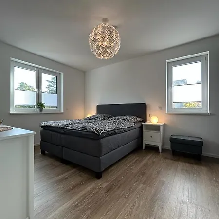 Exklusive Bei Berlin, Bis 5 Gaeste, Grosse Terrasse, Garten Lägenhet Bestensee