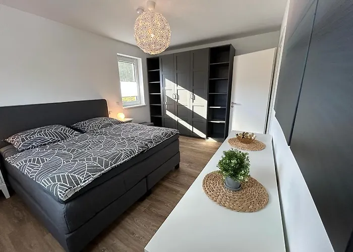 شقة Exklusive Bei Berlin, Bis 5 Gaeste, Grosse Terrasse, Garten