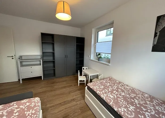 شقة Exklusive Bei Berlin, Bis 5 Gaeste, Grosse Terrasse, Garten *