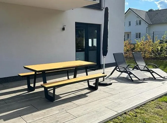 شقة Exklusive Bei Berlin, Bis 5 Gaeste, Grosse Terrasse, Garten *