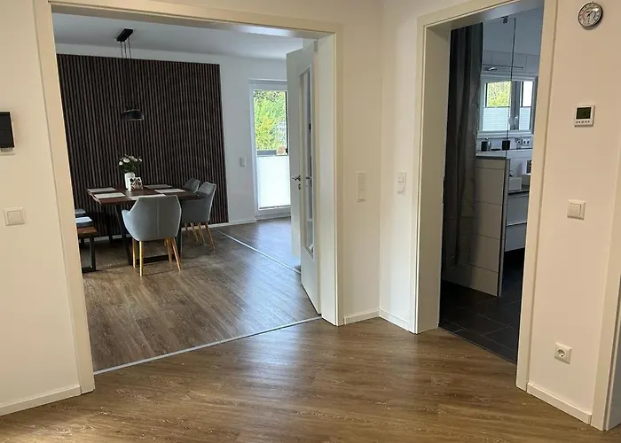 Exklusive Bei Berlin, Bis 5 Gaeste, Grosse Terrasse, Garten *