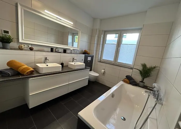 Exklusive Bei Berlin, Bis 5 Gaeste, Grosse Terrasse, Garten شقة Bestensee