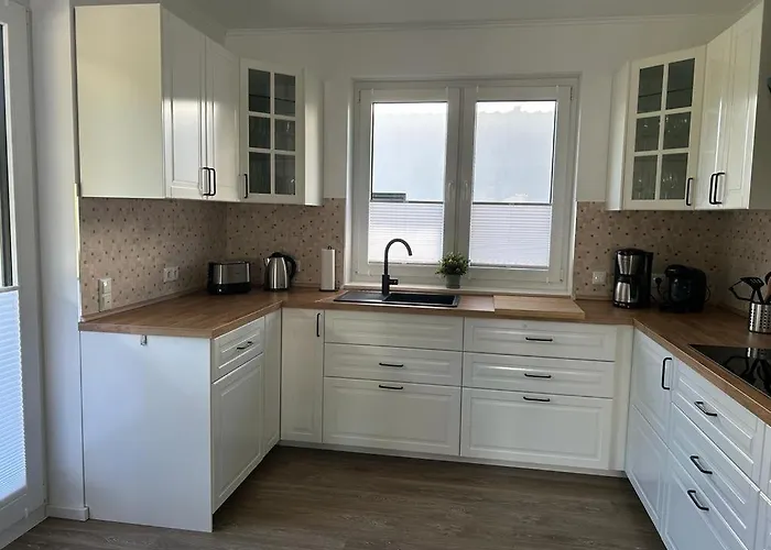 Exklusive Bei Berlin, Bis 5 Gaeste, Grosse Terrasse, Garten